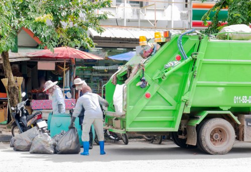 Choosing the right garden clearance service